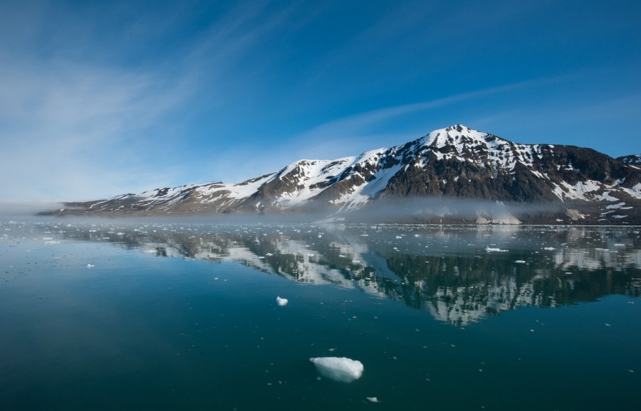 East Spitsbergen - Home of the Polar Bear, Including Long Hikes & Cleaning the Shores - gallery 1