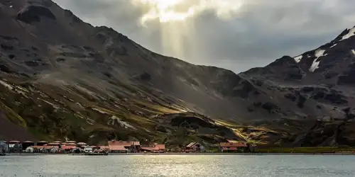 Remote Weddell Sea Explorer incl. South Georgia - South Sandwich Islands - Neuschwabenland - Larsen Ice Shelf - Paulet and Devil Island - Elephant Island, incl. helicopters - gallery 1