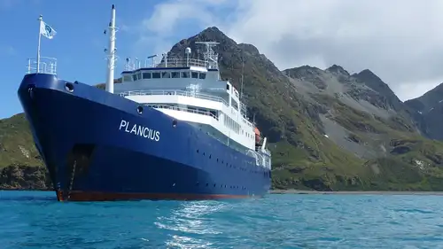 A Day on m/v Plancius - Nexta Expeditions