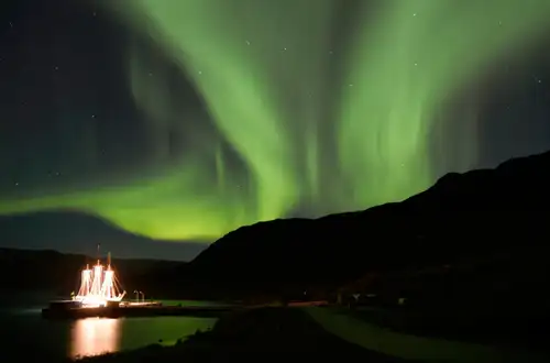 The Northern Lights dancing across the skies - Nexta Expeditions