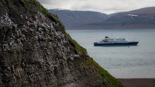 Circumnavigating Spitsbergen - Nexta Expeditions