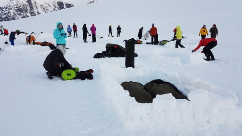  Antarctica - Basecamp - free camping, kayaking, snowshoe/hiking, photo workshop, mountaineering