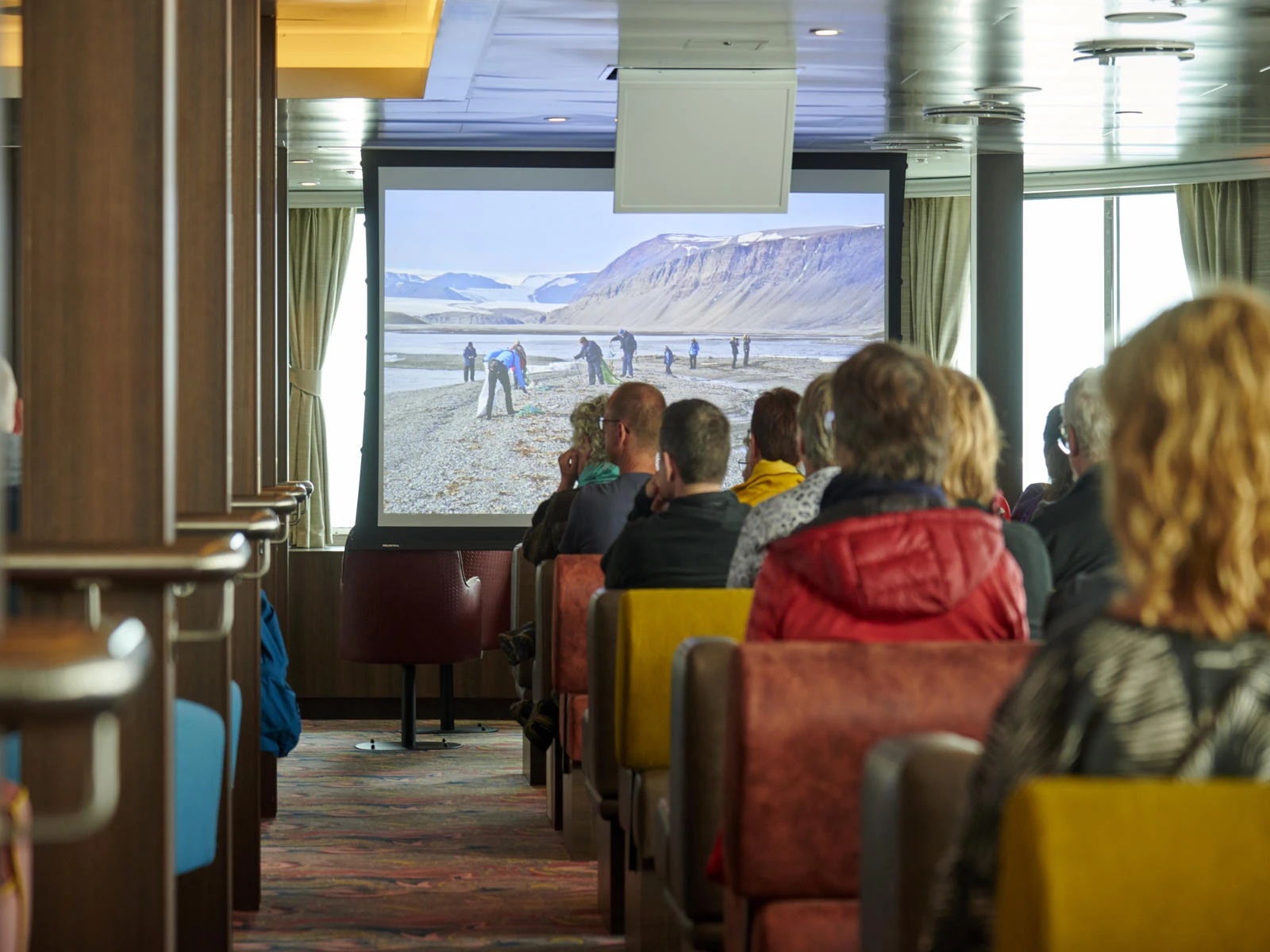 Northwest Iceland Explorer - Into the pack ice - gallery 2