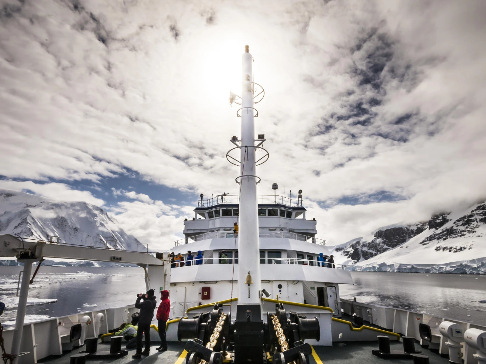 East and South Greenland Explorer, Aurora Borealis, Incl. flight from Narsarsuaq to Copenhagen - gallery 2